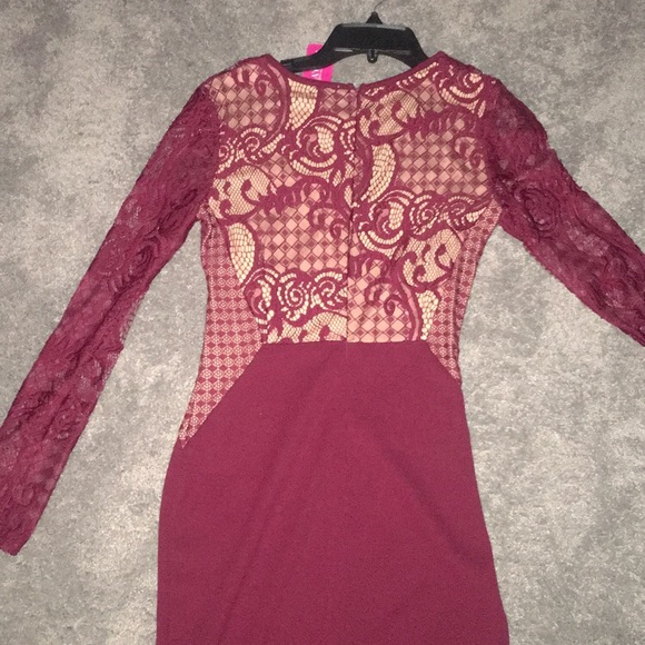 Dress - Picture 3 of 4